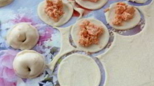 рыбные пельмени из горбуши