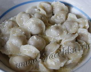 Тушеные пельмени