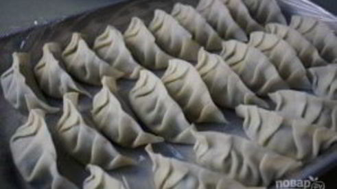 японские пельмени с креветками