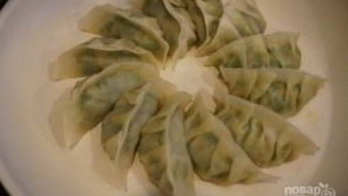 японские пельмени с креветками