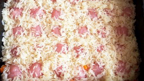 плов с фрикадельками в духовке