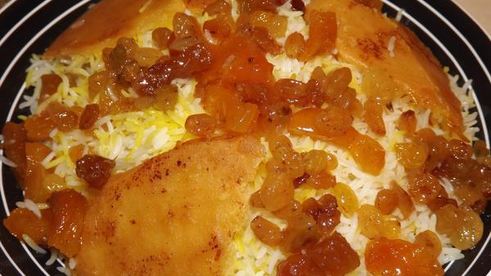 плов с курагой и изюмом