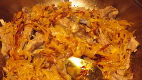 плов с курагой и изюмом