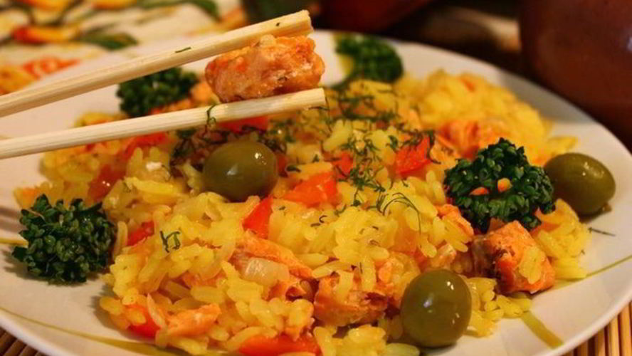 Рецепт плов с рыбой в горшочке