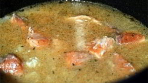 плов с рыбой в мультиварке