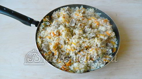 плов со свининой на сковороде