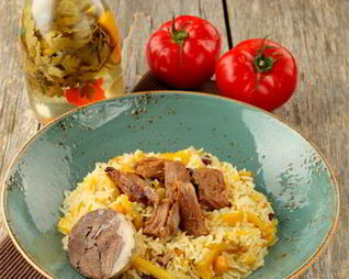 Плов Той Оши с нутом и изюмом