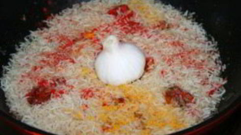 вегетарианский плов с грибами