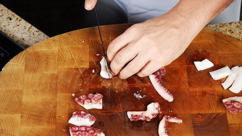 капоната с морепродуктами