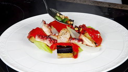 капоната с морепродуктами