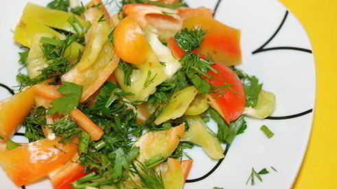 мясное рагу с баклажанами, перцем и помидорами