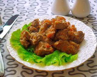 Мясное рагу с баклажанами