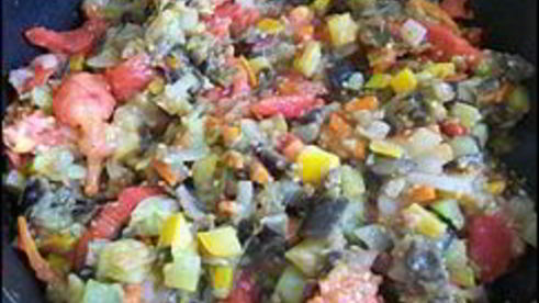 овощное рагу с баклажанами и кабачками