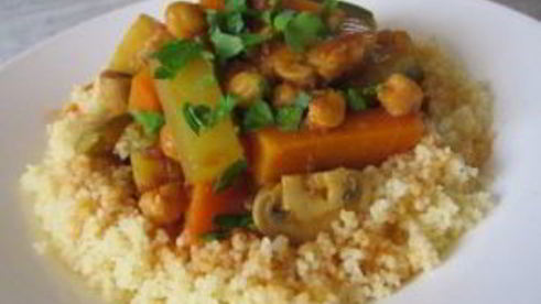 овощное рагу с грибами и кускусом