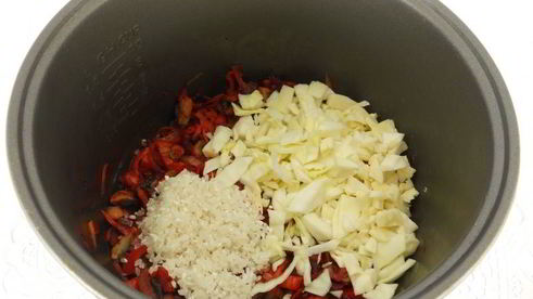 овощное рагу с рисом и шампиньонами в мультиварке