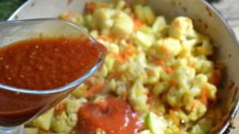 овощное рагу с цветной капустой и кабачками