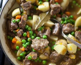 Овощное рагу со свининой