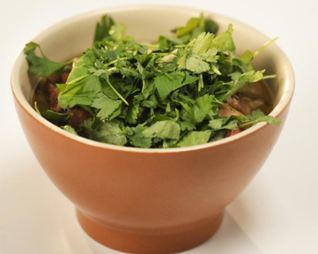 Рагу из ягненка со сливами