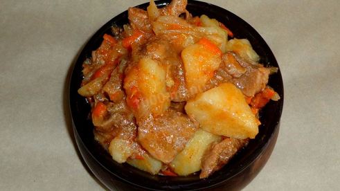 рагу с капустой картошкой и мясом