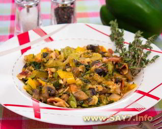 Рагу с овощами и грибами