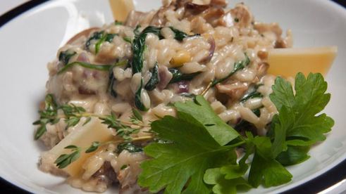 грибное ризотто со шпинатом