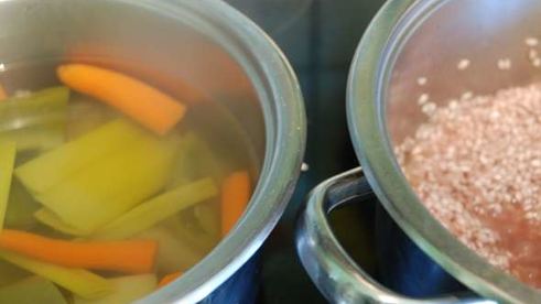 красное ризотто с горгонцоловым соусом