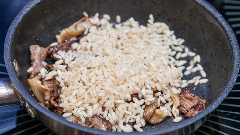 ризотто с говядиной и вешенками