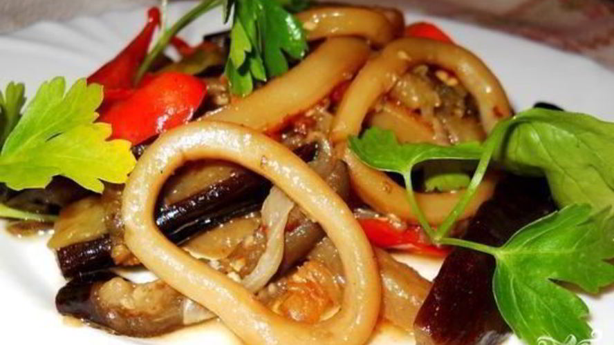 Рецепт кальмары, тушенные с овощами