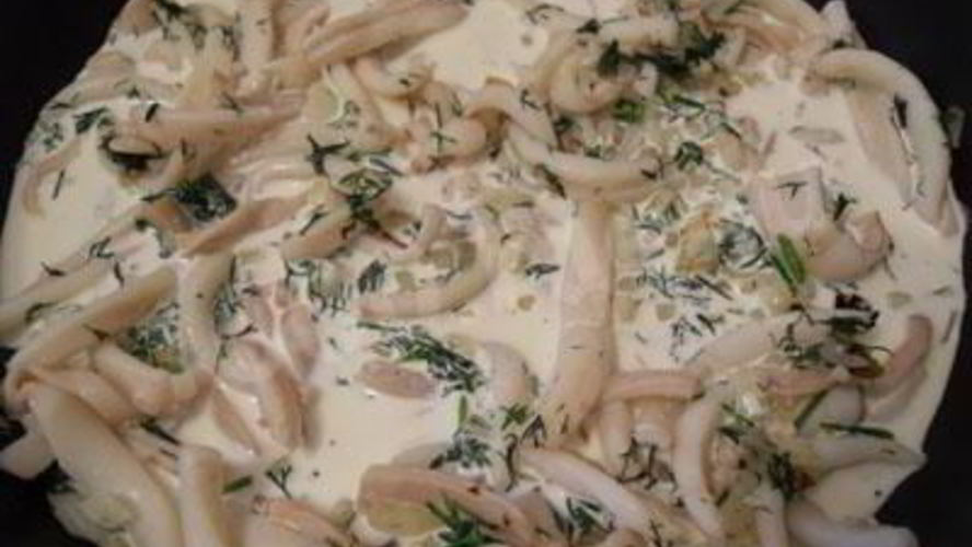 Рецепт кальмары тушенные в сметане