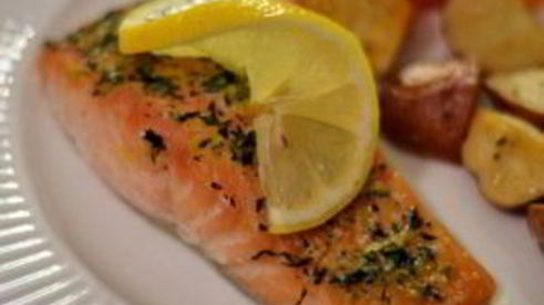 кета, запеченная в духовке