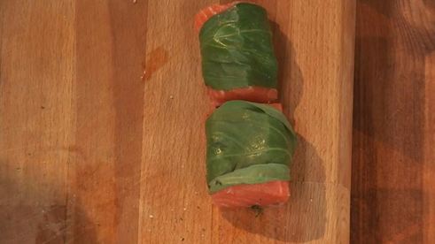 копченыи лосось на желе из томатного коктеи ля