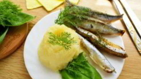 мойва, запеченная в фольге в духовке