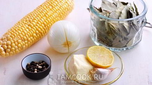 раки вареные с кукурузой