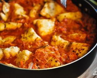 Рыба под морковью