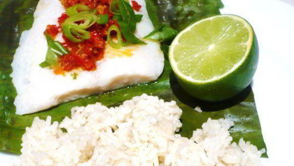 Рецепт Рыба с соусом самбал и кокосовым рисом