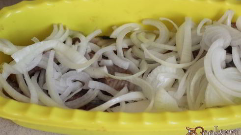 сельдь с луком в горчично-масляной заправке