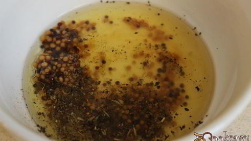 сельдь с луком в горчично-масляной заправке