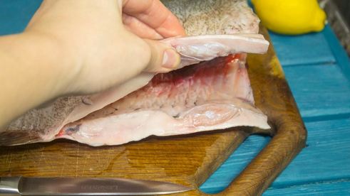 толстолобик в фольге запеченный