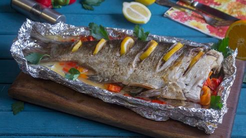 толстолобик в фольге запеченный