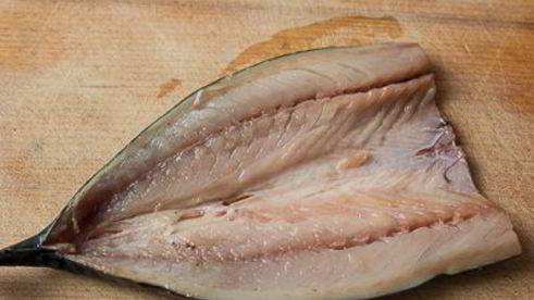 запеченная скумбрия с травами