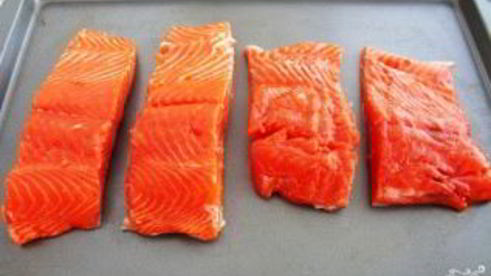 запеченный лосось с чесноком и горчицей