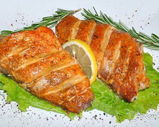 Запеченный морской окунь в маринаде