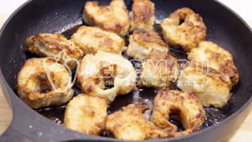 жареный минтай