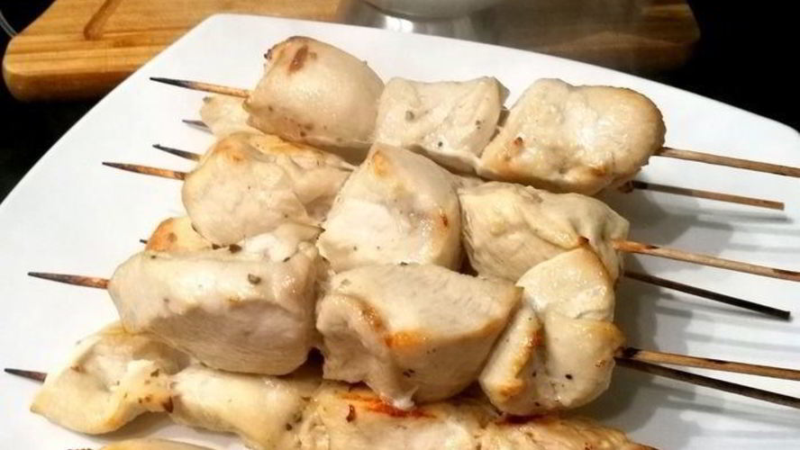 Рецепт куриные шашлычки с арахисовым соусом