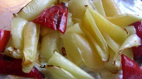 шашлычки из креветок с овощами и грибами