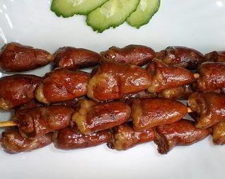 Шашлычки из куриных сердечек на шпажках в духовке