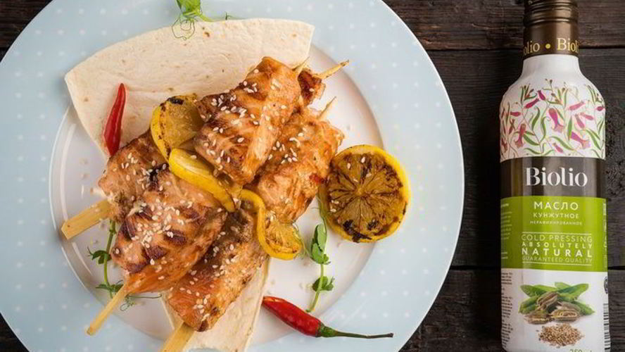 Рецепт шашлычки из лосося с лимоном