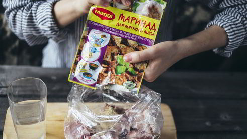 шашлык из свинины с овощами