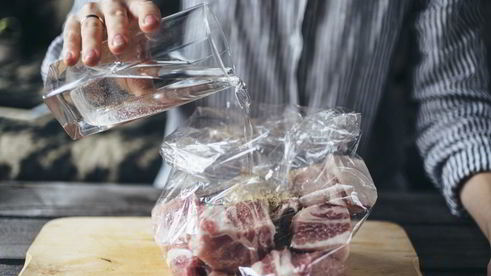 шашлык из свинины с овощами