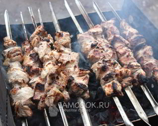 Шашлык из свинины в кефире